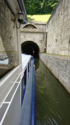 Entering Tunnel de Savoyeux